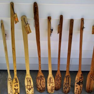 https://gailcavalier.com/wp-content/uploads/2018/03/hand-made-cajun-paddles-8-300x300.jpg